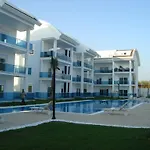 Side Aqua Garden Residence