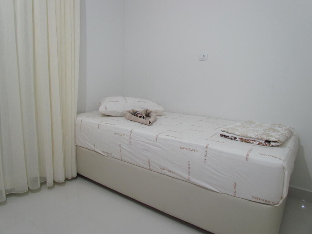 Aqua Garden Apartment