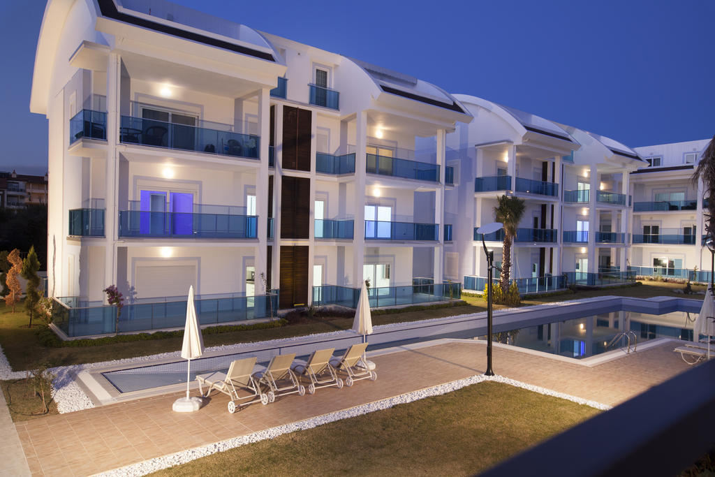 Apartment Aqua Garden Side